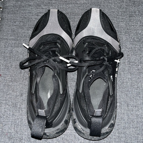 Adidas by Stella McCartney Ultraboost Light Shoes - Picture 2 of 6